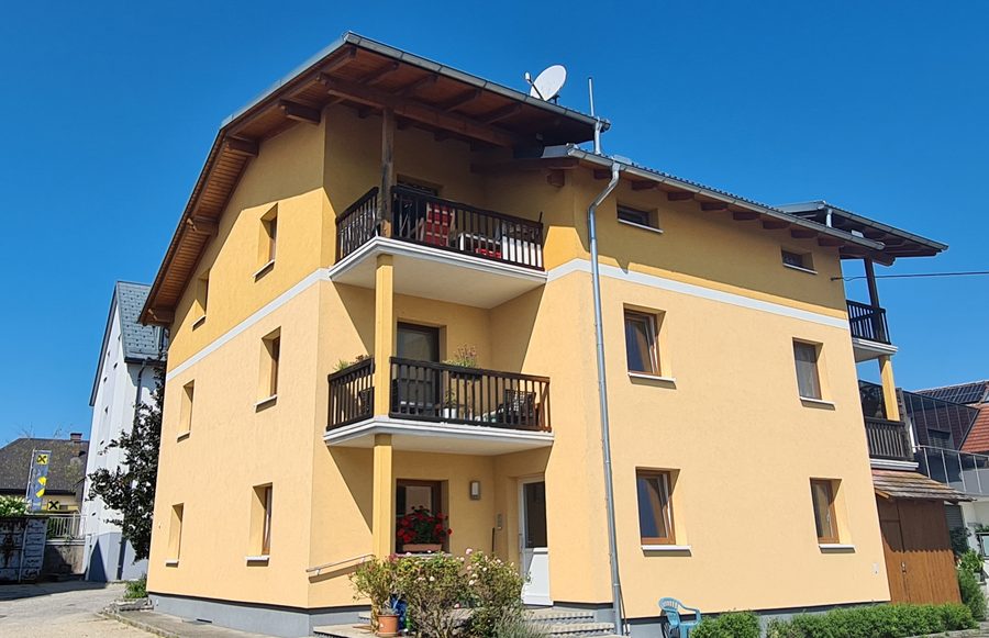 Arbinger Straße 6, Seitenansicht
