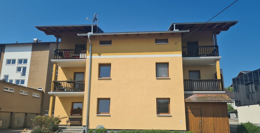 Arbinger Straße 6, Vorderseite